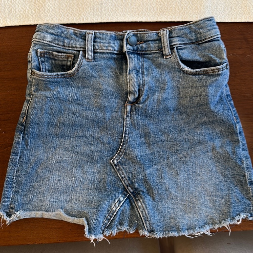 Girls designer denim skirt - DL1961 - size 10, good used condition